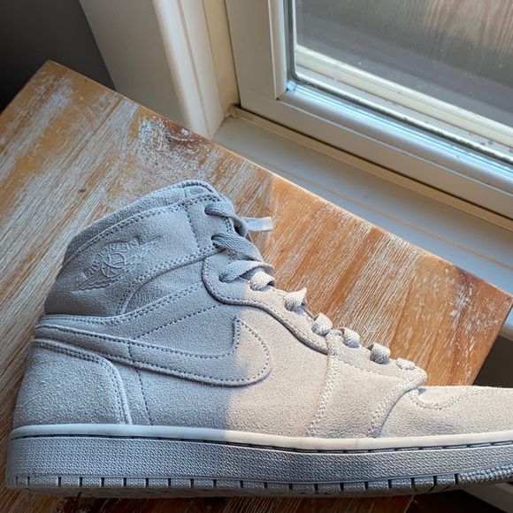 Jordan’s Size 11 - Picture 1 of 3